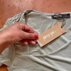 Nasty Gal 90s/y2k, A symmetrical neck crop top ✨